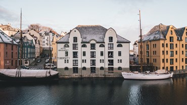 Hotel Brosundet Peis