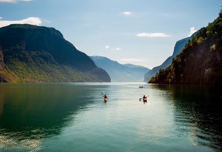 Dra på en rundreise eller kortferie i Norge!