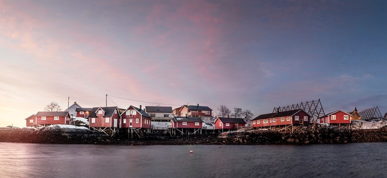 Fasaden av Svinøya Rorbuer